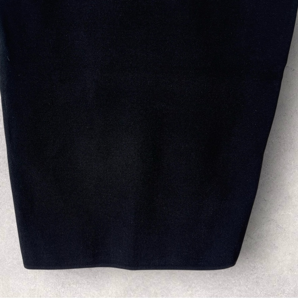 House of Harlow 1960 Black Bodycon Scoop Neck Midi Dress Size XS - Picture 3 of 10